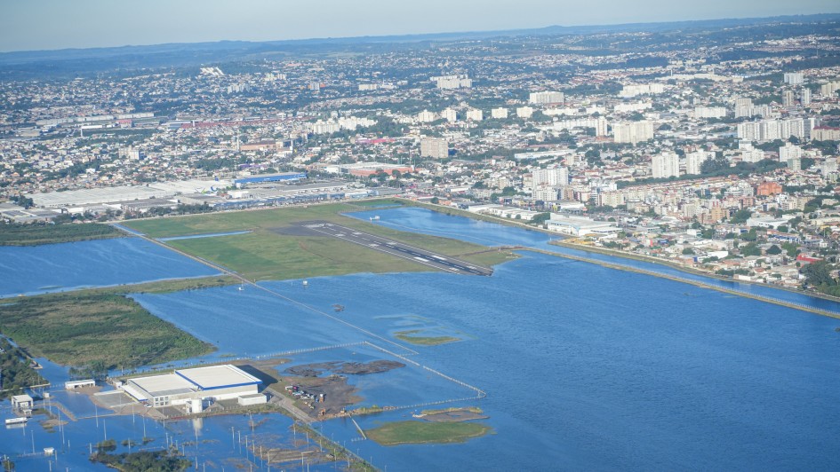 Aeroporto Salgado Filho alagado maio de 2024